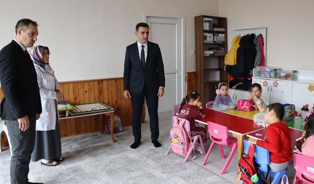 Küre Kaymakamı Hasan Çakır, Kur'an kursunu ziyaret etti