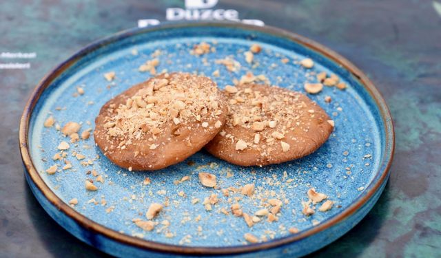 MEMLEKET SOFRASI - Düzce Melengücceği tatlısı