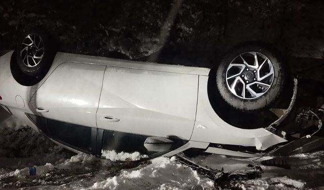 Samsun'da otomobilin devrilmesi sonucu 4 kişi yaralandı