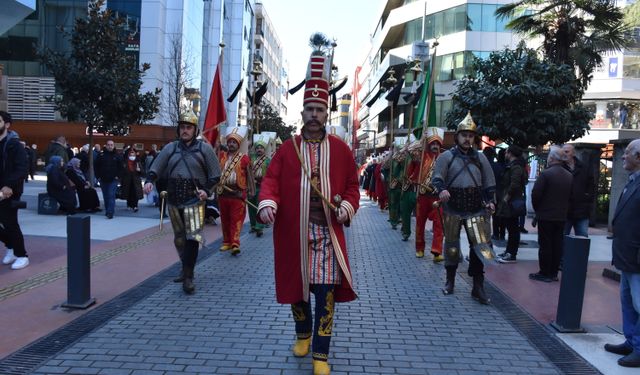 Trabzon'da Jandarma Genel Komutanlığı Mehteran Birliği ile Merasim Bölüğü gösteri sundu