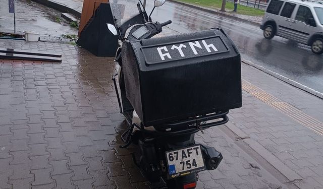 KAZA, YAYAYA ÇARPTI