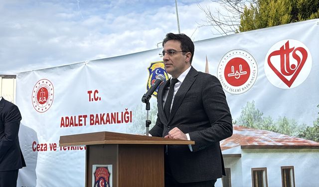 AÇIK CEZAEVİ HÜKÜMLÜLERİ CAMİ YAPIMINDA GÖREV ALACAK