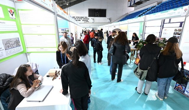20. TÜBİTAK Ortaokul Öğrencileri Araştırma Projeleri Bölge Yarışması Trabzon'da başladı