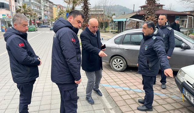 TRAFİK VE YAYA AKIŞINA YERİNDE ÇÖZÜM...