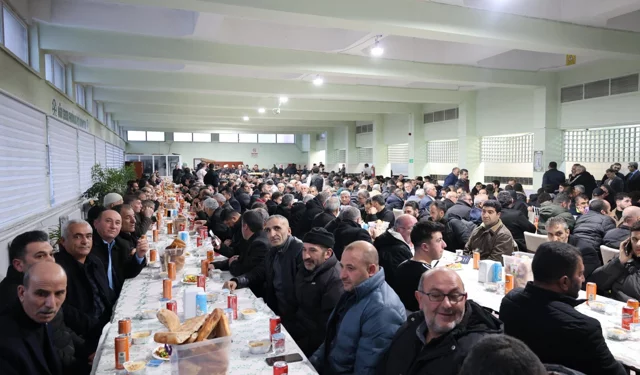 Ağrı'da pancar üreticileri iftarda buluştu