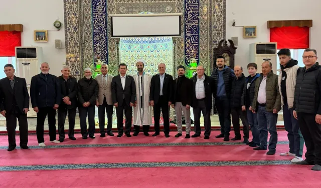 Başkan Erkan Aydın vatandaşlarla bayramlaştı