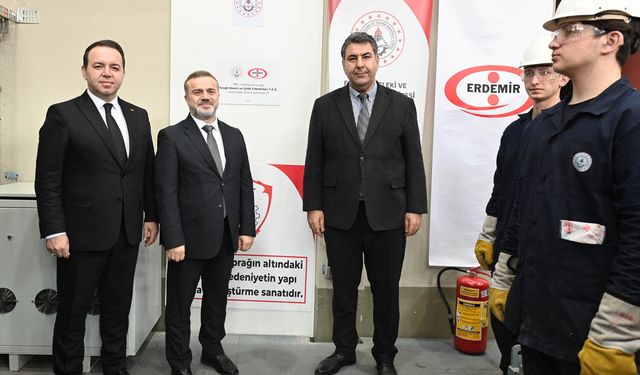 ERDEMİR'DEN ÖĞRENCİLERE ÜRETİM DENEYİMİ