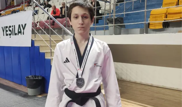 Down Sendromu Farkındalık Gününde İzmir'den milli gurur