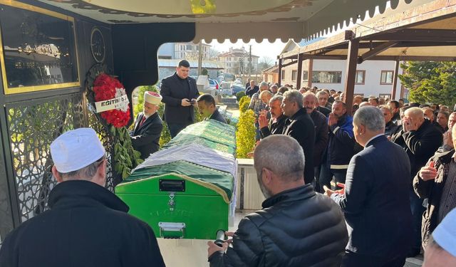 Düzce'de yaşamını yitiren sendika il başkanı Şişman'ın cenazesi defnedildi