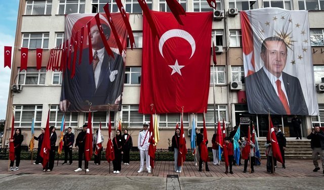 Giresun'da Çanakkale Deniz Zaferi'nin 111. yıl dönümü kutlandı