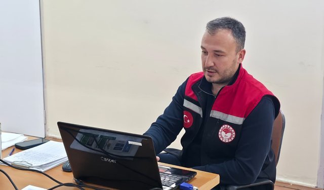 Gümüşhacıköy'de üreticilere bitki koruma ürünleri eğitimi verildi