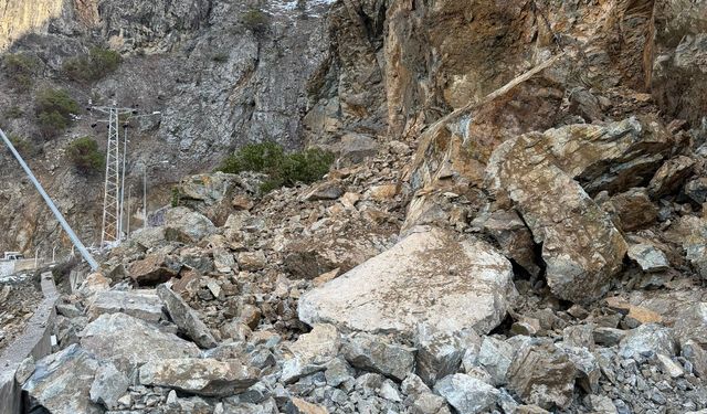 GÜNCELLEME - Gümüşhane-Giresun kara yolu ulaşıma açıldı