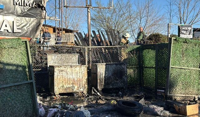 Karabük'te çöp konteynerinde çıkan yangın söndürüldü