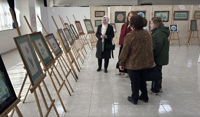 Karabük'te Hz. Muhammed'in doğumunun 1500. yılı anısına sergi açıldı