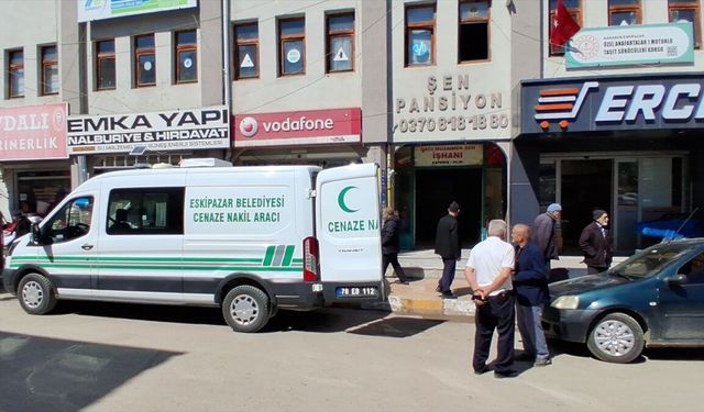 MÜDÜR ODASINDA ÖLÜ BULUNDU