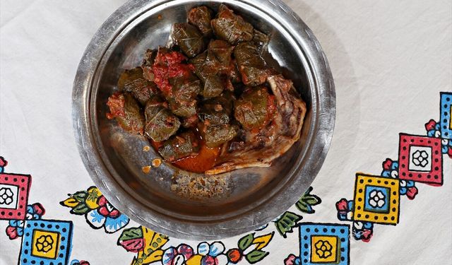 MEMLEKET SOFRASI - Bakla dolması