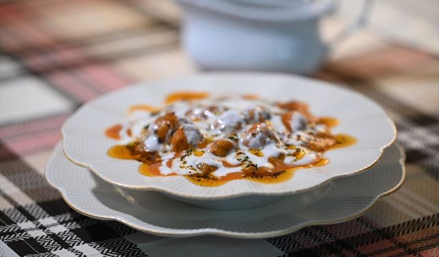 MEMLEKET SOFRASI - Maydanoz köftesi