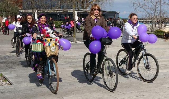 Ordu'da kadınlar '8 Mart Dünya Kadınlar Günü'nde pedal çevirdi