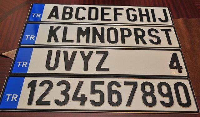 TŞOF TARAFINDAN BASILAN PLAKALARDA DEĞİŞİM YOK!