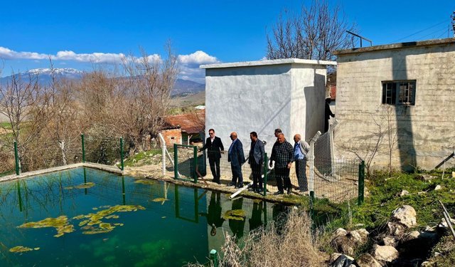 Suluova Kaymakamlığı Yüzbeyi ve Özalakadı köylerine su deposu yaptırdı