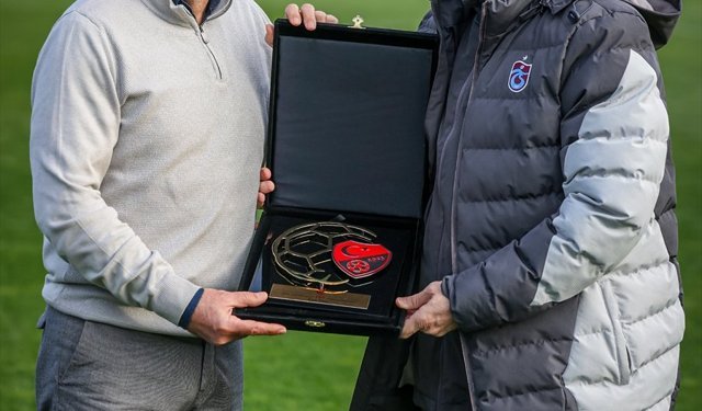 TFF'den Fatih Tekke'ye sosyal sorumluluk ödülü