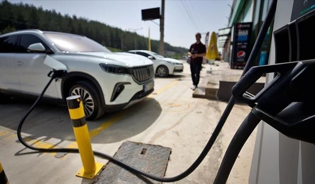 ELEKTRİKLİ OTOMOBİL SAYISINDA ARTIŞ
