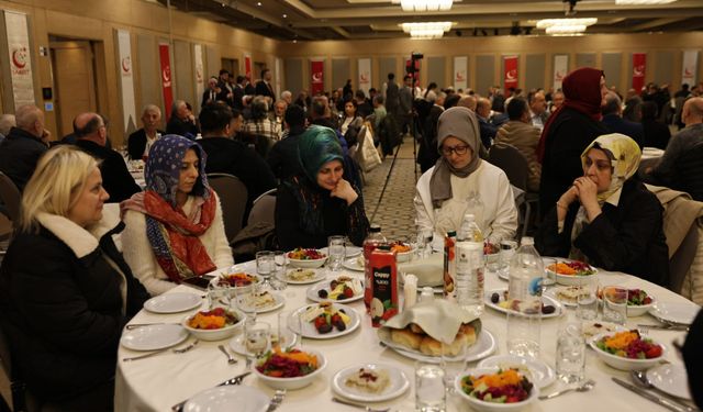 ADALET SOFRASI'NDA BULUŞTULAR...