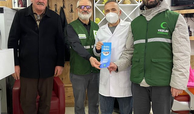 Yeşilay gönüllülerinden esnafa bağımlılıkla mücadele ziyareti