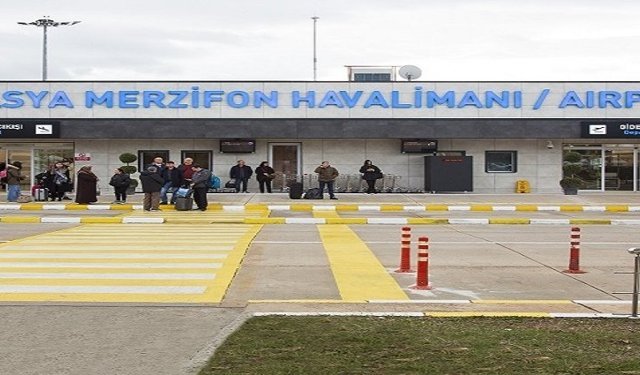 Amasya Merzifon Havalimanı mart ayında 13 bin 735 yolcuya hizmet verdi