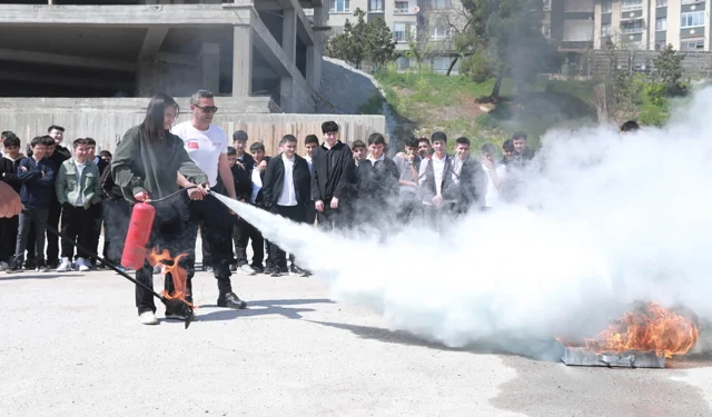 Ankara Keçiören'de gençlere afet bilinci