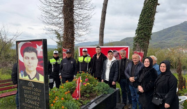 POLİS MEMURU DÖNMEZ, DUALARLA ANILDI