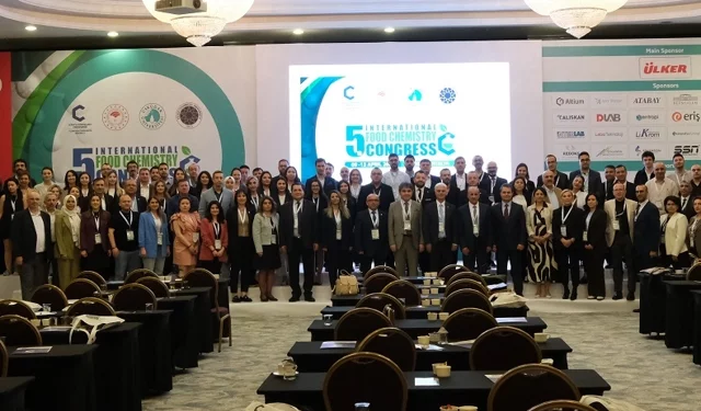Antalya'daki 5. Uluslararası Gıda Kimyası Kongresi'nde akıllı teknolojiler öne çıktı
