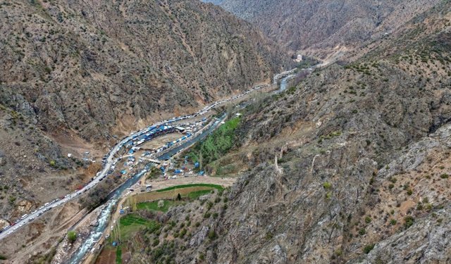 Artvin'de 'Yusufeli Sarıgöl 31. Geleneksel Boğa Güreşleri Festivali' yapıldı