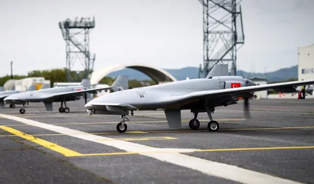 Baykar'dan yeni nesil İHA 'sivrisinek' görücüye çıkıyor