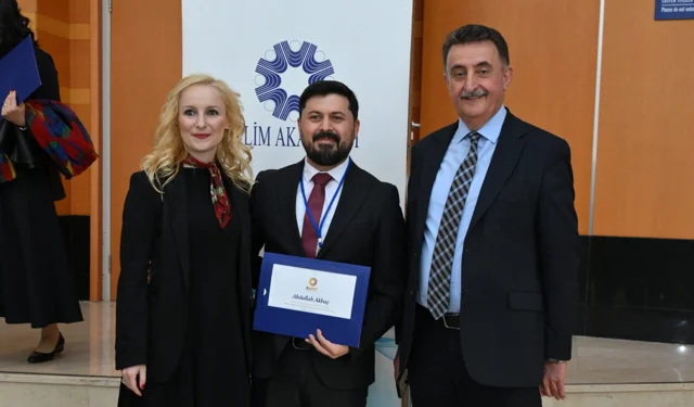 BUÜ'lü akademisyene 'Bilim Akademisi 2026' ödülü