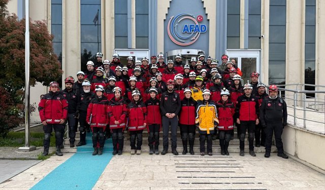 Düzce'de deprem tatbikatı düzenlendi