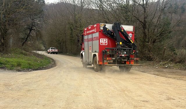 Düzce'de göçükte mahsur kalan bir işçi hayatını kaybetti