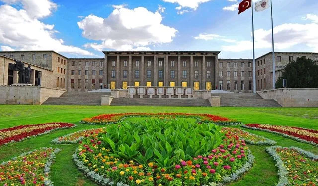 Fahiş aidat düzenlemesi TBMM gündeminde