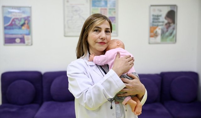 Giresun'da anne adayları koordinatör ebelerle doğuma hazırlanıyor