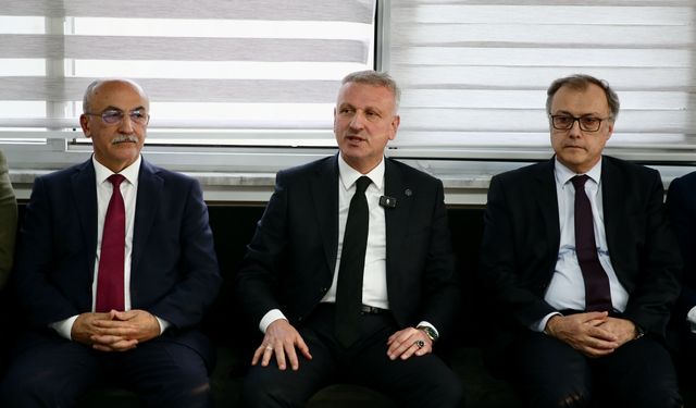 Giresun'da 'Geçmişten Günümüze İslamofobi' konferansı düzenlendi
