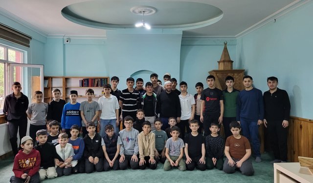 Gümüşhacıköy'de hafızlık öğrencilerine bağımlılıkla mücadele semineri verildi