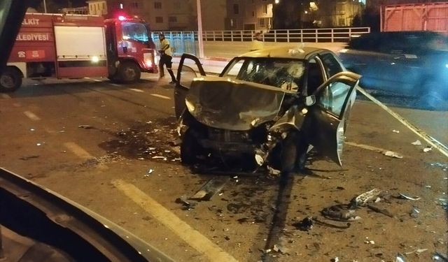 Gümüşhane'de trafik kazasında 3 kişi yaralandı