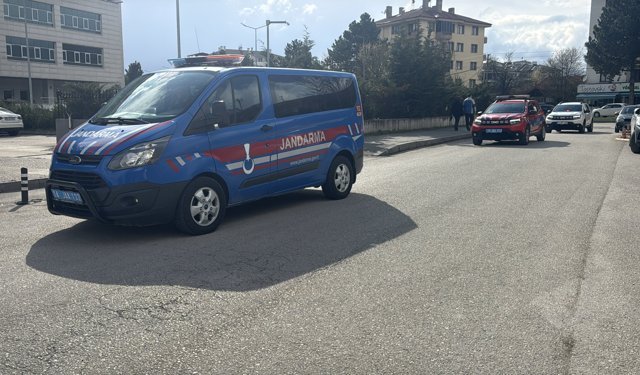 BELEDİYEDE 'NİTELİKLİ DOLANDIRICILIK' SUÇUNDAN 4 TUTUKLAMA