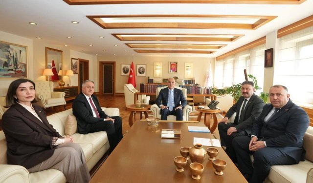 KANDİLLİ VE GÜMELİ KONUŞULDU