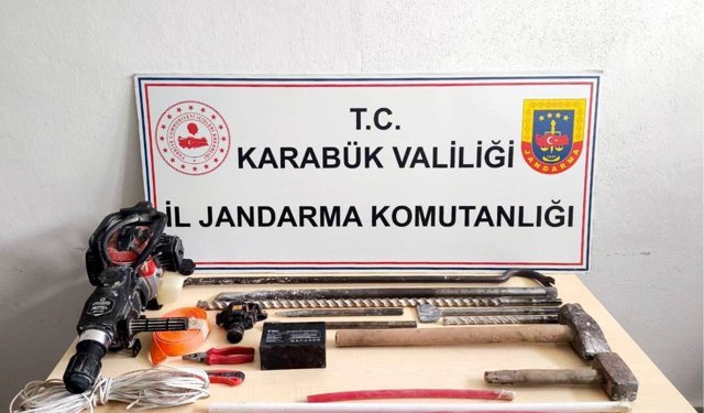 Karabük'te kaçak kazı ve uyuşturucu operasyonlarında 5 şüpheli yakalandı