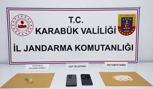 Karabük'te uyuşturucu operasyonlarında 5 şüpheli gözaltına alındı
