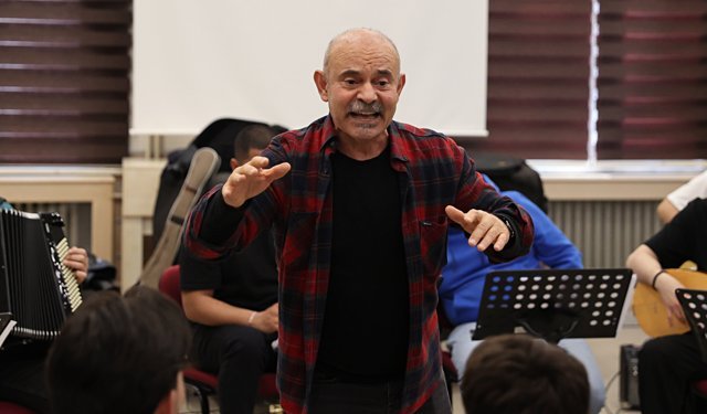 Karadeniz müzik ve dans kültürü akademik çalışmayla sahneye taşınıyor