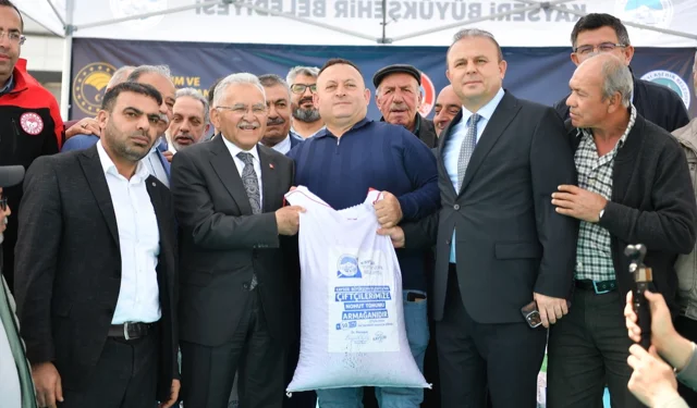 Kayseri Büyükşehir'den çiftçiye dev destek