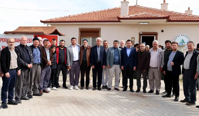 Konya Karatay'da mahalle buluşmaları sürüyor