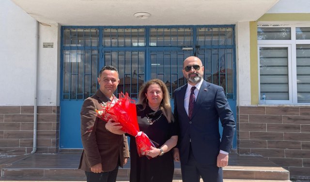 MHP Kavak İlçe Başkanlığından ilkokul öğrencilerine yönelik ağız ve diş sağlığı eğitimi